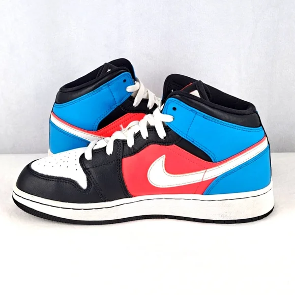 Jordan 1 Mid GS "Game Time" Size: 6.5Y - Picture 4 of 9